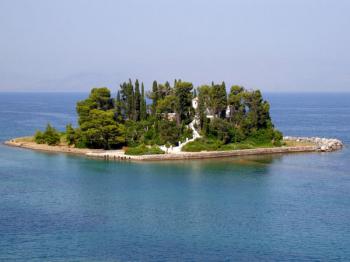 остров Корфу