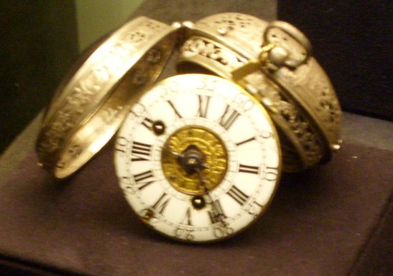 Карманные часы-будильник, Париж, 1730 год