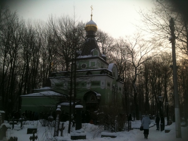 Часовня блаженной Ксении на Смоленском кладбище Санкт-Петербурга