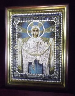 'Прикосновение'. Выставка вышитых икон в Храме Христа Спасителя