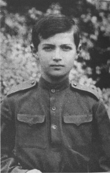 Цесаревич Алексей Николаевич в военной форме, 1915 год
