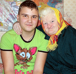 Полтавский девятиклассник, спасший старушку-инвалида на пожаре, стал 'Героем-спасателем года'