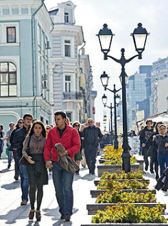 В Москве открываются новые пешеходные улицы