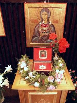 29 декабря 1995 года - две частицы мощей от десницы св. Татианы из Свято-Успенского Псково-Печерского монастыря были привезены в Университетскую домовую церковь: одна частица была вставлена в икону, а другая положена в ковчежец