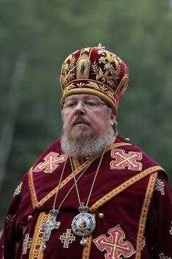Архиепископ Панетелеимон (Кутовой): 'В поисках золотой середины'
