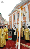 Патриарх Кирилл освятил крест на купол храма апостола Иоанна Богослова (+ФОТО)