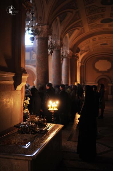 В соборе во время патриаршего богослужения. Фото www.patriarchia.ru 