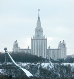 МГУ вернулся в сотню лучших вузов планеты