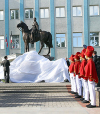 В Удмуртии появился памятник первой девице-кавалеристу