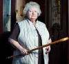Вооружённая тростью пенсионерка отбила нападение грабителей