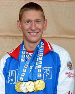 Приморский спортсмен установил два мировых рекорда
