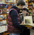 Открылся первый в России книжный магазин, где цену назначают сами покупатели
